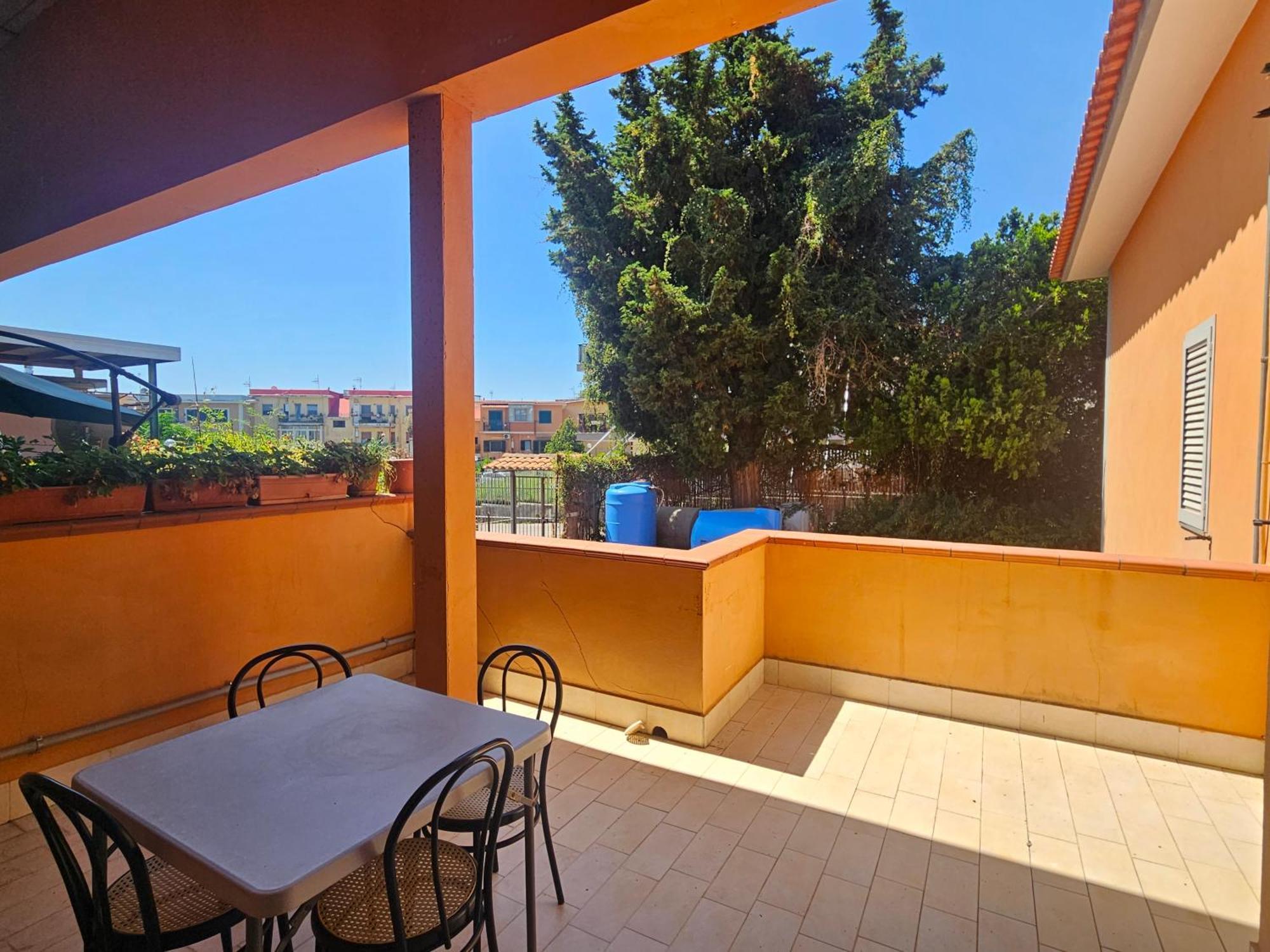 Enea Apartment *